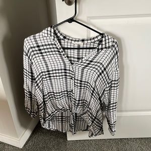 Lush button up top